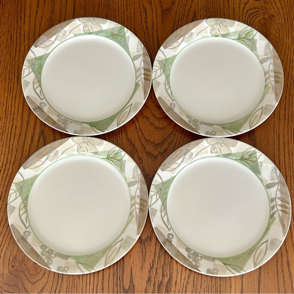 SET OF 4 CORELLE TEXTURED LEAVES LUNCHEON LUNCH PLATES 9" - Picture 2 of 10